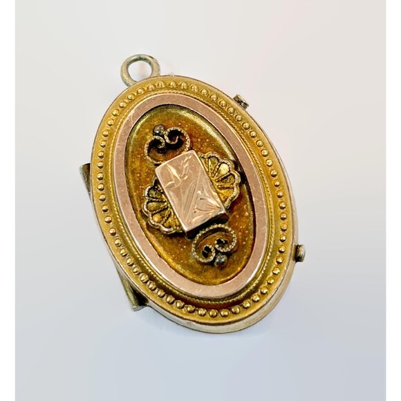 Unbranded Jewelry - Vintage, Victorian, Locket, Gold Filled, Etruscan Revival, Antique, GF